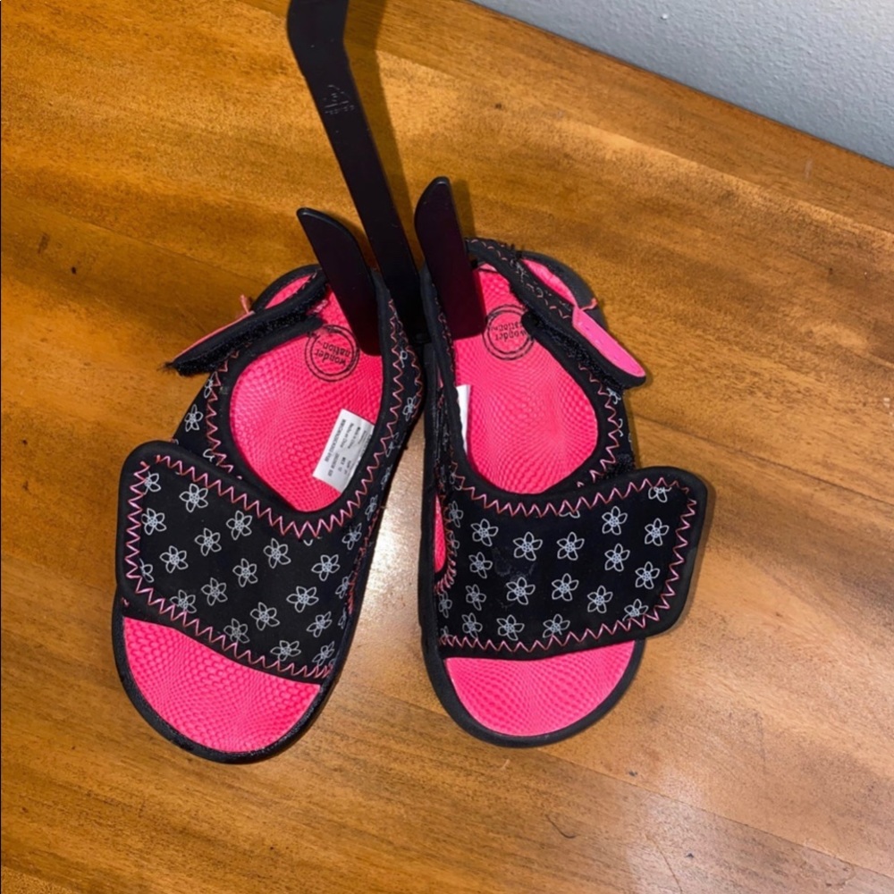 Toddle girls sandals